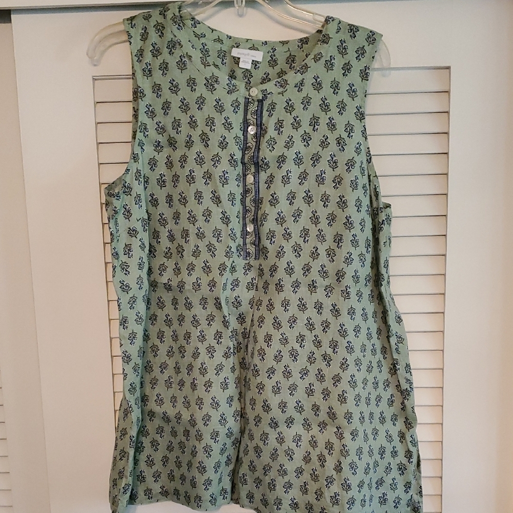 J. Jill Sleeveless Mint and Navy Patterned Blouse